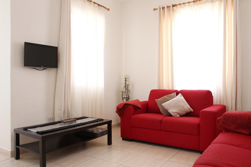 Constantia Gardens Apartments Paphos Exteriör bild